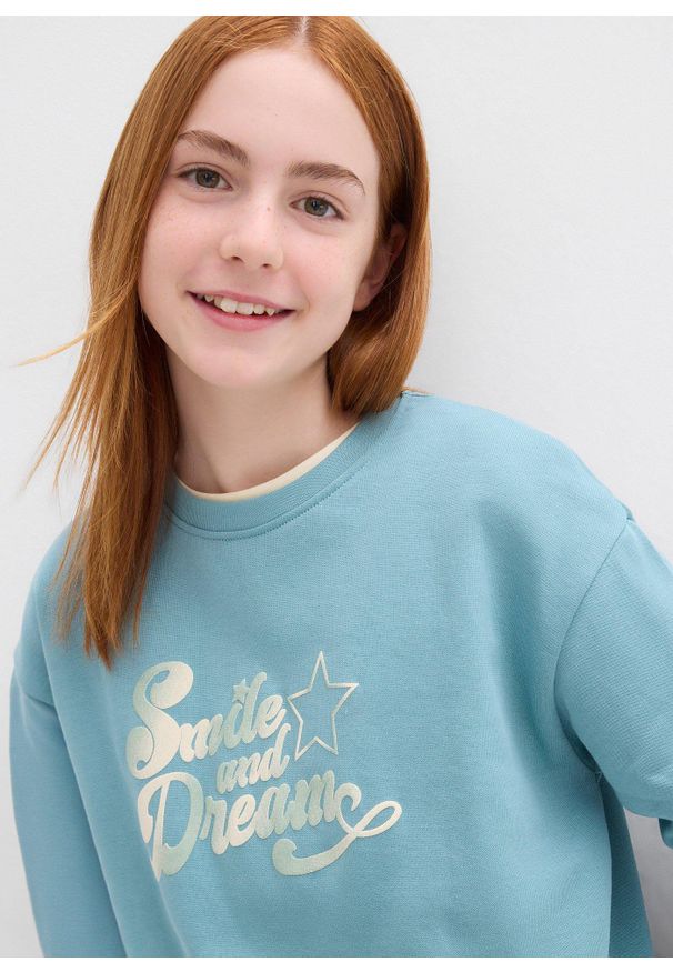 bonprix - Bluza oversize z czystej bawełny organicznej. Kolor: niebieski. Materiał: bawełna