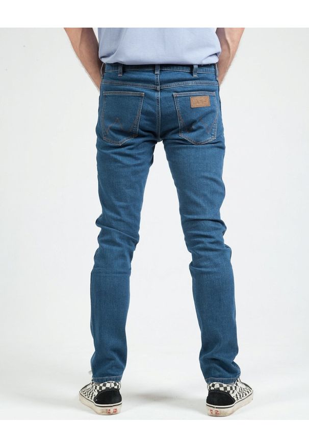 Wrangler - WRANGLER LARSTON MĘSKIE SPODNIE JEANSOWE FAREWELL W18SX5R22 112319140