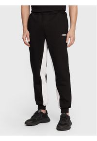 Prosto - PROSTO. Spodnie dresowe KLASYK Clapan 1021 Czarny Regular Fit. Kolor: czarny. Materiał: dresówka, bawełna