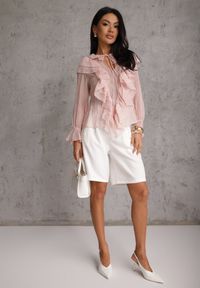 Renee - Różowa Bluzka z Lyocellem w Stylu Boho z Wiązaniem pod Szyją i Falbanami Tasimi. Okazja: na co dzień. Kolor: różowy. Materiał: jeans. Styl: boho #3