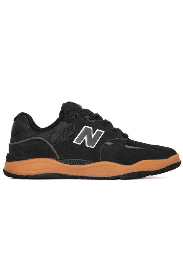 Buty męskie New Balance Numeric NM1010BC – czarne. Kolor: czarny. Materiał: guma, zamsz, skóra, materiał, syntetyk, dresówka. Szerokość cholewki: normalna. Sport: bieganie, fitness, skateboard