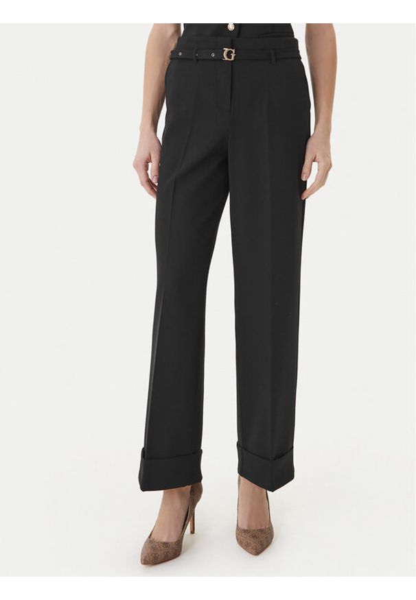 Guess Spodnie materiałowe W6GB17 W1894 Czarny Regular Fit. Kolor: czarny. Materiał: syntetyk