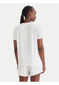 Guess T-Shirt E6GI01 K68D2 Biały Regular Fit. Kolor: biały. Materiał: wiskoza #5