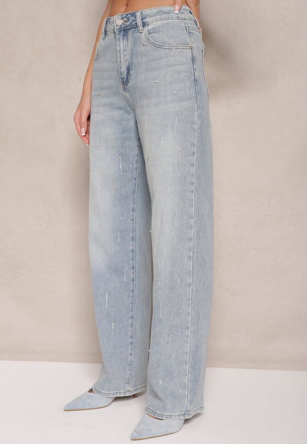 Renee - Niebieskie Jeansy z Bawełną Ozdobione Cyrkoniami Bitoria. Okazja: na co dzień. Stan: podwyższony. Kolor: niebieski. Wzór: aplikacja. Styl: casual, elegancki