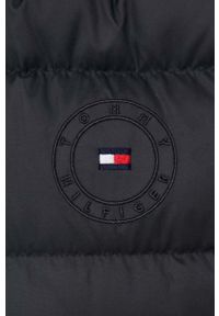 TOMMY HILFIGER - Tommy Hilfiger bezrękawnik puchowy damski kolor czarny zimowy. Kolor: czarny. Materiał: puch. Długość rękawa: bez rękawów. Sezon: zima #5