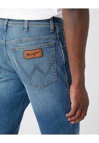 Wrangler - MĘSKIE SPODNIE JEANSOWE WRANGLER TEXAS TAPER IN CLOVER W12TX5365