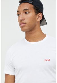 Hugo - HUGO t-shirt bawełniany 3-pack kolor biały z nadrukiem. Kolor: biały. Materiał: bawełna. Długość rękawa: krótki rękaw. Długość: krótkie. Wzór: nadruk