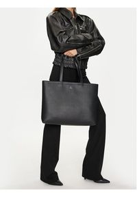 Calvin Klein Jeans Torebka Minimal Monogram Slim K60K612236 Czarny. Kolor: czarny. Materiał: skórzane #5