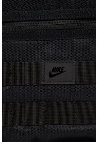 Nike Sportswear Kosmetyczka kolor czarny. Kolor: czarny