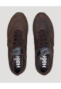 Hogan - HOGAN - Brązowe sneakersy H383. Okazja: na co dzień. Nosek buta: okrągły. Kolor: brązowy. Materiał: nubuk, guma. Szerokość cholewki: normalna. Sezon: lato #3