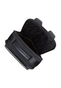 Wittchen - Męski plecak na laptopa 15,6” dwukomorowy z błyszczącym suwakiem czarny. Kolor: czarny. Materiał: poliester. Styl: elegancki #6