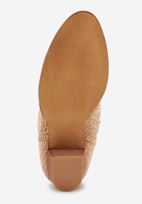 Born2be - Ciemnobeżowe Botki Kowbojki VICES na Stożku z Ażurową Cholewką Azivessa. Okazja: na co dzień. Kolor: beżowy. Materiał: jeans. Szerokość cholewki: normalna. Wzór: ażurowy. Sezon: wiosna. Obcas: na stożku. Styl: casual, klasyczny, boho #7