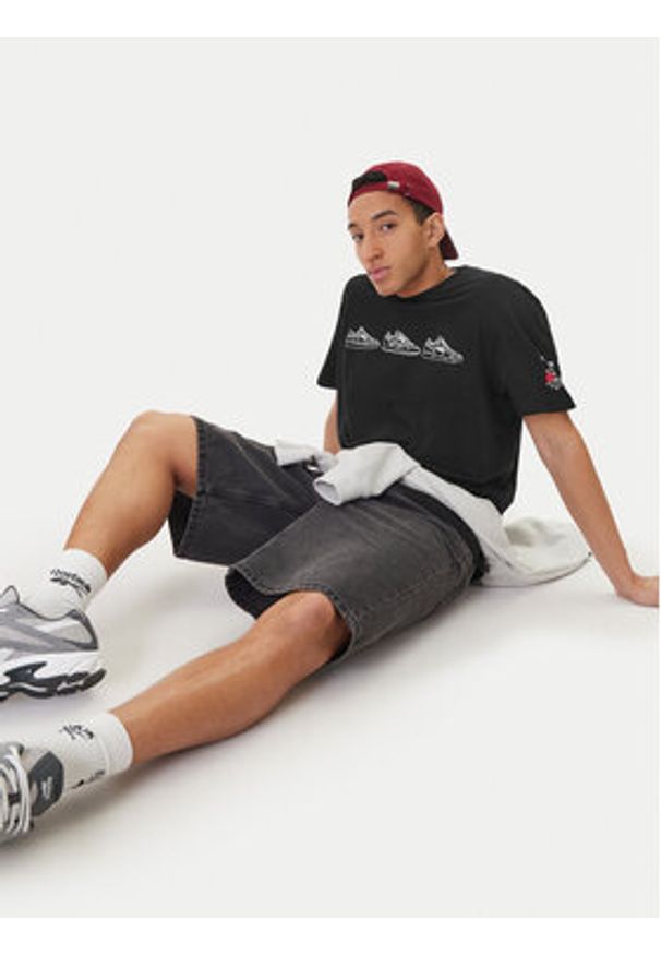 Reebok T-Shirt Harley RK25569CCM Czarny Regular Fit. Kolor: czarny. Materiał: bawełna