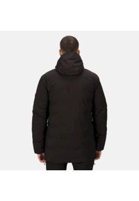 Kurtka uniwersalna męska Regatta Winterparka Yewbank Ii. Kolor: czarny. Materiał: syntetyk. Sport: turystyka piesza
