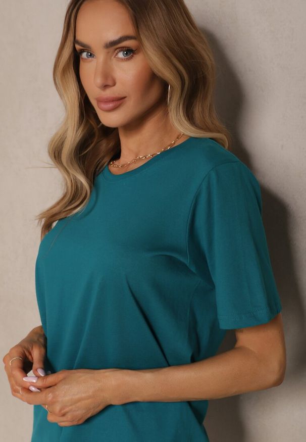 Renee - Ciemnozielony Basicowy T-shirt z Bawełny Fevarisse. Okazja: na co dzień. Kolor: zielony. Materiał: bawełna. Styl: klasyczny, casual