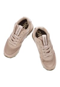 Hot Potatoes by Gioseppo - Beżowe Sneakersy Gioseppo Modne Obuwie Damskie Na Koturnie. Okazja: na co dzień, na spacer. Kolor: beżowy. Materiał: zamsz, materiał. Obcas: na koturnie. Styl: casual, sportowy, klasyczny, elegancki #4