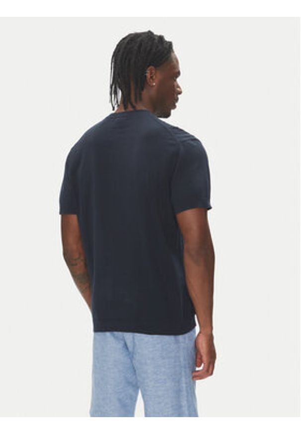 Lindbergh Sweter 30-804115 Granatowy Slim Fit. Kolor: niebieski. Materiał: bawełna