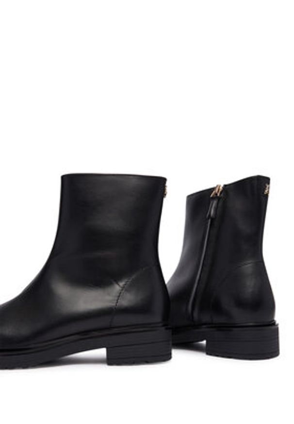 Patrizia Pepe Botki 2Y0021 L048 Czarny. Kolor: czarny. Materiał: skóra