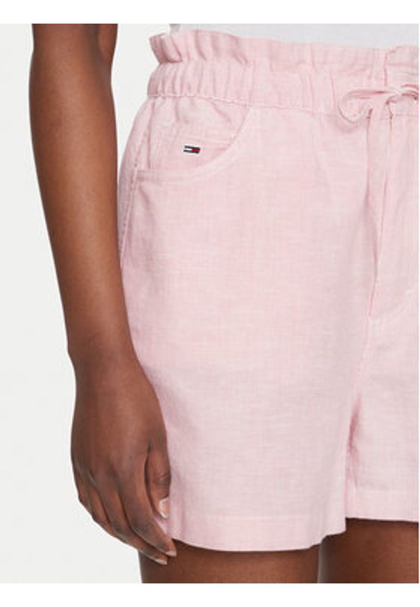Tommy Jeans Szorty materiałowe DW0DW20360 Różowy Regular Fit. Kolor: różowy. Materiał: bawełna