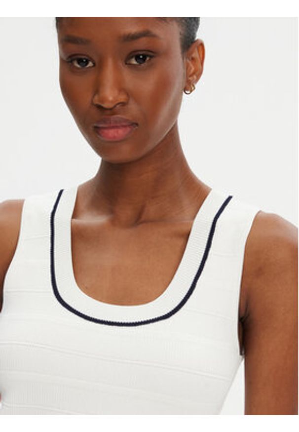 Marciano Guess Bluzka 5RGR03 5640Z Biały Regular Fit. Kolor: biały. Materiał: wiskoza