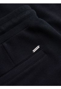 Ombre Clothing - Dzianinowe szorty męskie z podwiniętymi nogawkami - czarne V2. Okazja: na co dzień. Kolor: czarny. Materiał: dzianina. Wzór: jednolity. Styl: klasyczny, casual