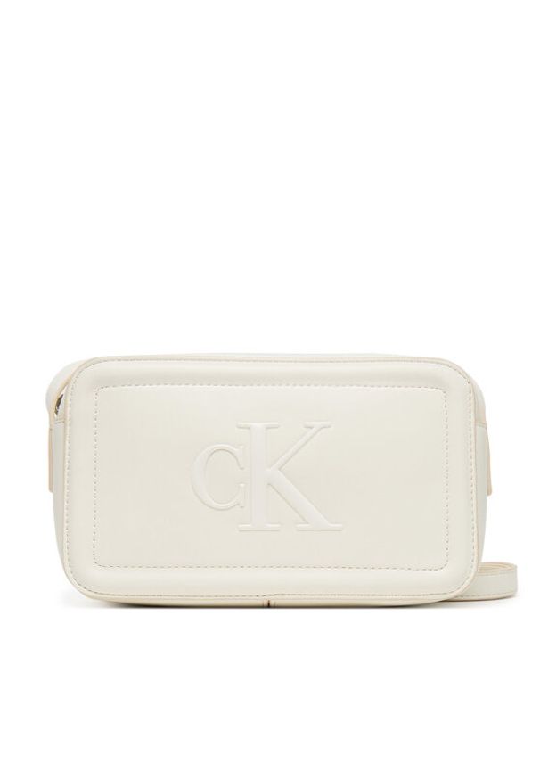 Calvin Klein Torebka Bold Ck Camera Bag LV04F3220G Biały. Kolor: biały. Materiał: skórzane