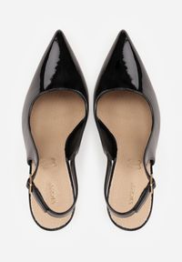 Renee - Czarne Szpilki Slingback VICES z Lakierowanym Połyskiem i Skórzaną Wkładką Marinja. Nosek buta: szpiczasty. Kolor: czarny. Materiał: skóra, lakier. Obcas: na szpilce. Styl: elegancki, wizytowy #5