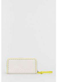 Desigual portfel x Disney 22SAYP13 damski kolor beżowy. Kolor: beżowy. Materiał: materiał. Wzór: motyw z bajki #4