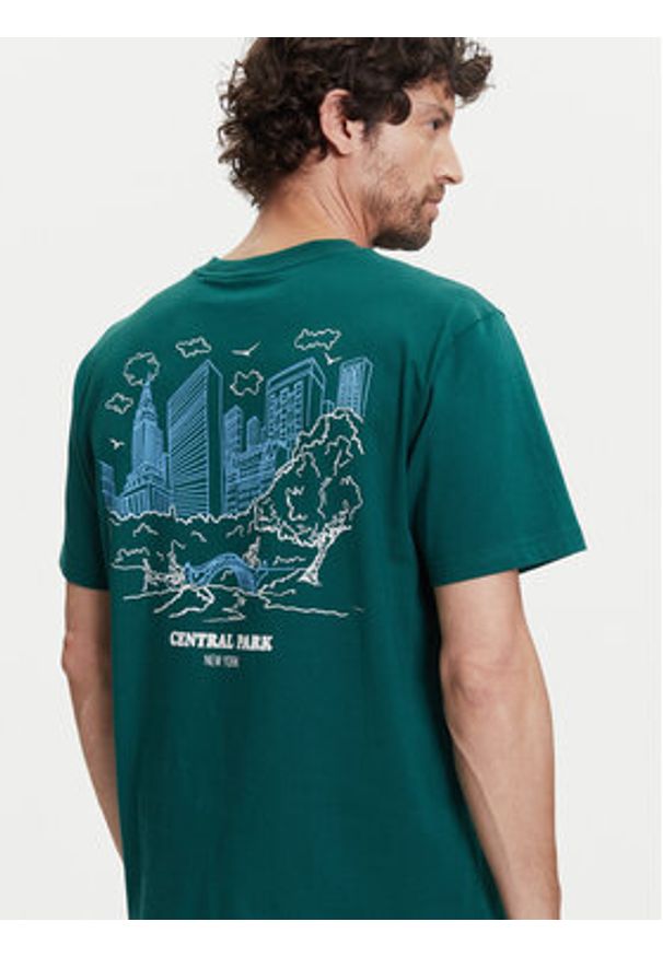 GAP - Gap T-Shirt 768925-02 Zielony Regular Fit. Kolor: zielony. Materiał: bawełna