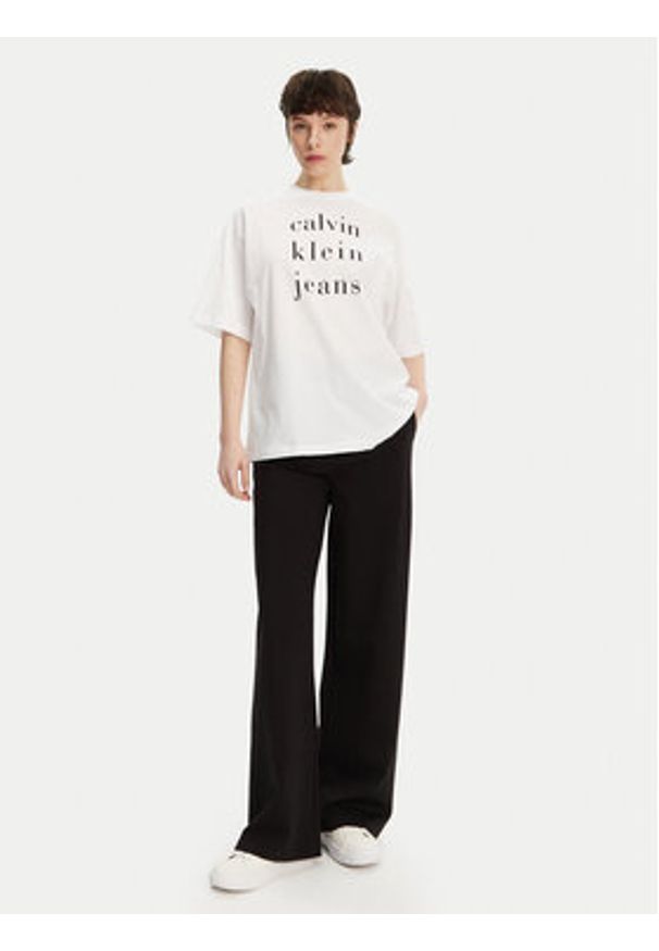 Calvin Klein Jeans Spodnie palazzo J20J225334 Czarny Wide Leg. Kolor: czarny. Materiał: syntetyk