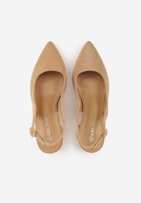 Born2be - Ciemnobeżowe Czółenka na Klockowym Obcasie z Odkrytą Piętą Tarabeta. Okazja: na co dzień. Zapięcie: sprzączka. Kolor: beżowy. Obcas: na obcasie. Styl: casual, elegancki. Wysokość obcasa: średni #7