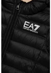 EA7 Emporio Armani kurtka puchowa dziecięca kolor czarny. Okazja: na co dzień. Typ kołnierza: kaptur. Kolor: czarny. Materiał: puch. Styl: casual #3