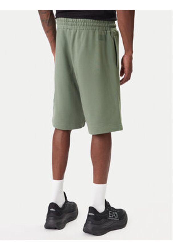 EA7 Emporio Armani Szorty sportowe 7M001491 AF17787 U7235 Zielony Regular Fit. Kolor: zielony. Materiał: bawełna. Styl: sportowy