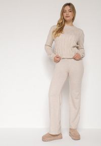 Born2be - Jasnobeżowy Komplet z Wełną i Bawełną Sweter ze Splotem i Szerokie Spodnie Reinettia. Kolor: beżowy. Materiał: wełna, bawełna. Wzór: ze splotem #4