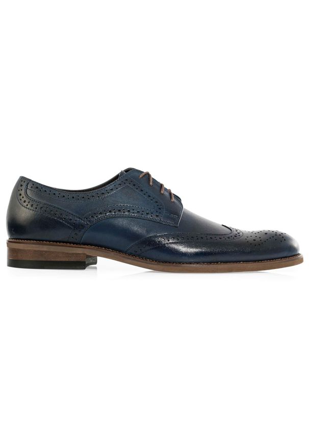 Faber - Granatowe męskie buty wizytowe - brogsy T147. Kolor: niebieski. Materiał: skóra. Styl: wizytowy
