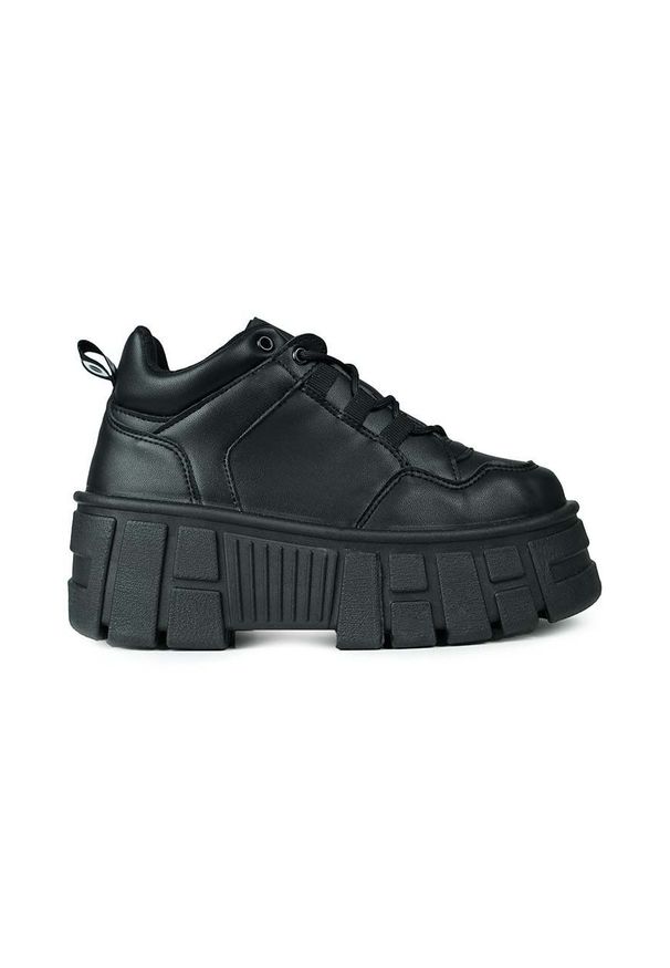 Altercore sneakersy Nissa kolor czarny. Nosek buta: okrągły. Zapięcie: sznurówki. Kolor: czarny. Obcas: na platformie