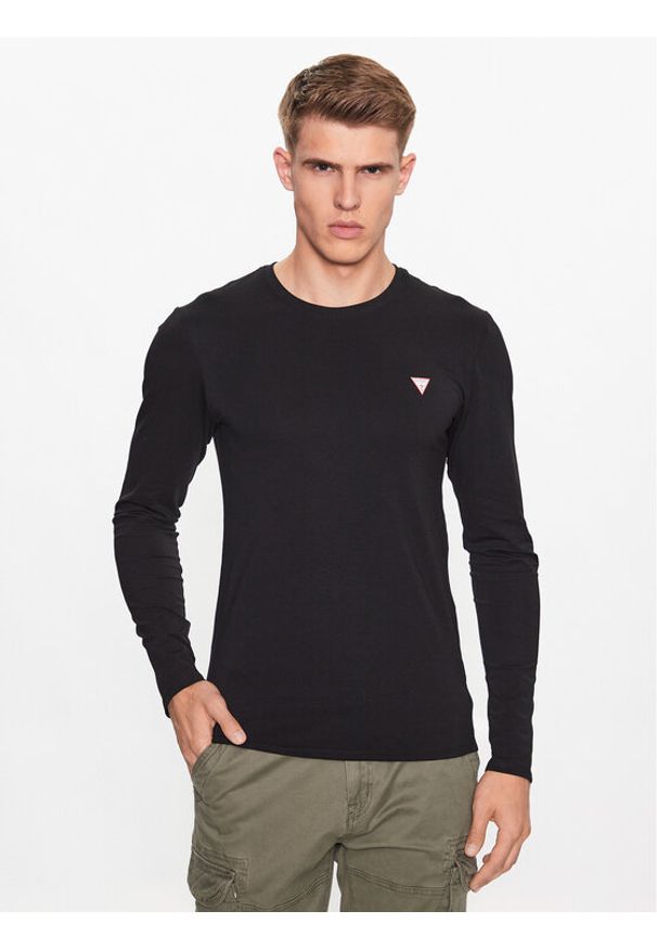 Guess Longsleeve M2YI28 J1314 Czarny Slim Fit. Kolor: czarny. Materiał: bawełna. Długość rękawa: długi rękaw