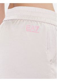 EA7 Emporio Armani Szorty sportowe 3RTS68 TNBLZ 1712 Beżowy Regular Fit. Kolor: beżowy. Materiał: syntetyk #4