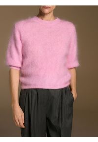 Reserved - Sweter z moherem - różowy. Kolor: różowy. Materiał: moher