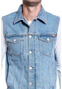 Mustang - MĘSKI BEZRĘKAWNIK JEANSOWY MUSTANG BIKER VEST 1009610 5000 210. Materiał: jeans. Długość rękawa: bez rękawów #9