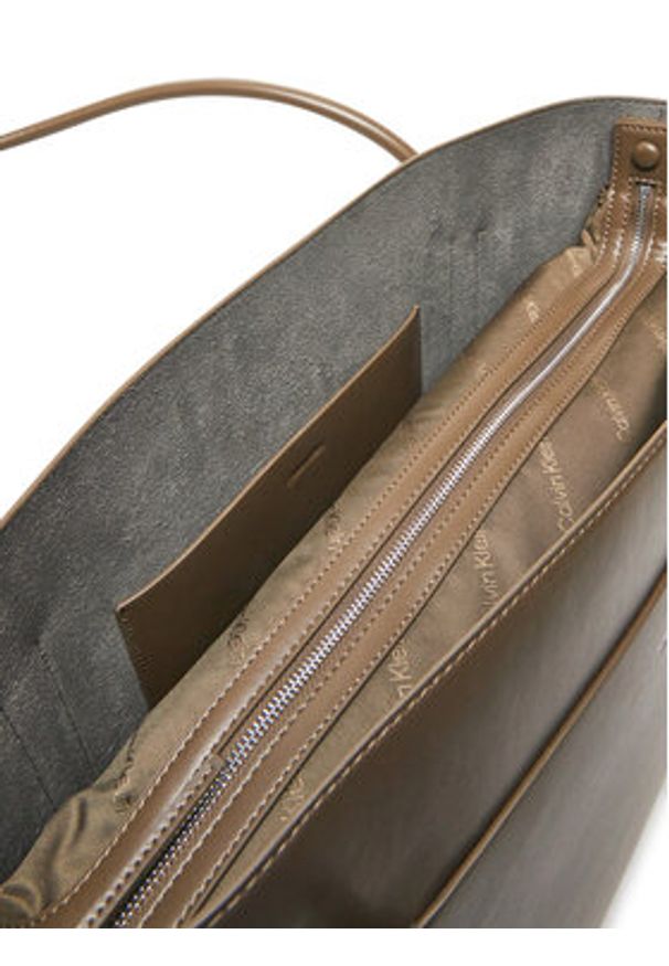 Calvin Klein Torebka Ck Linn Large Shopper K60K613109 Brązowy. Kolor: brązowy. Materiał: skórzane