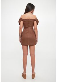 Elisabetta Franchi - Sukienka hiszpanka ELISABETTA FRANCHI. Typ kołnierza: dekolt hiszpanka #3