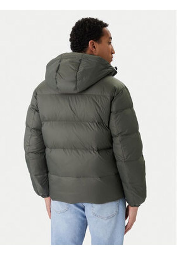 Tommy Jeans Kurtka puchowa Essential DM0DM19786 Zielony Regular Fit. Kolor: zielony. Materiał: syntetyk