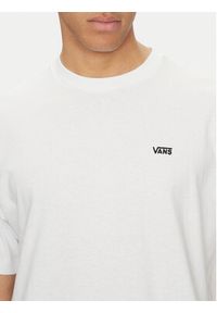 Vans T-Shirt Left Chest II VN000P1P Biały Loose Fit. Kolor: biały. Materiał: bawełna