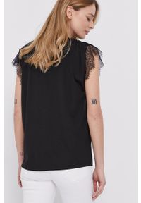 Nissa T-shirt damska kolor czarny. Okazja: na co dzień. Kolor: czarny. Materiał: dzianina, koronka. Wzór: gładki. Styl: casual #4