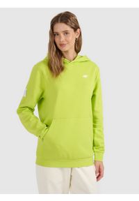 4f - 4F Bluza dresowa nierozpinana z kapturem uniseks Fundacja 4FPomaga - zielona M. Okazja: na co dzień. Typ kołnierza: kaptur. Kolor: zielony. Materiał: dresówka. Wzór: nadruk. Styl: młodzieżowy, klasyczny, casual, sportowy #2