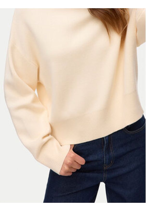 Vero Moda Sweter Gold Art 10332206 Beżowy Regular Fit. Kolor: beżowy. Materiał: syntetyk