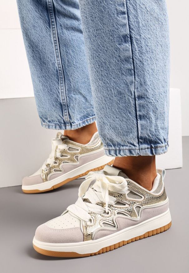 Born2be - Złote Sneakersy przed Kostkę Podwójnie Sznurowane Luretta. Okazja: na co dzień. Wysokość cholewki: przed kostkę. Kolor: beżowy