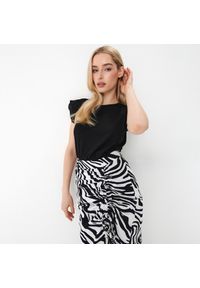 Mohito - Bluzka z ozdobnymi rękawami - Czarny. Kolor: czarny #1