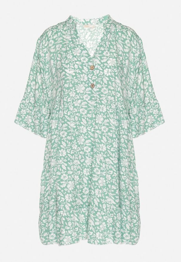 Born2be - Zielona Bawełniana Sukienka w Kwiaty o Rozkloszowanym Kroju Jenaleira. Okazja: na co dzień. Typ kołnierza: dekolt w serek. Kolor: zielony. Materiał: bawełna. Długość rękawa: krótki rękaw. Wzór: kwiaty. Styl: casual, klasyczny